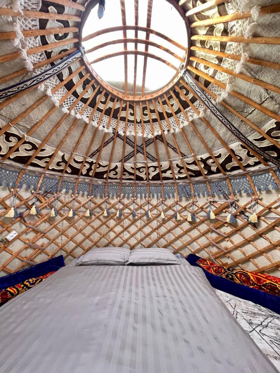 Agat Yurt Camp Bed & Breakfast Kaji-Say Exterior photo