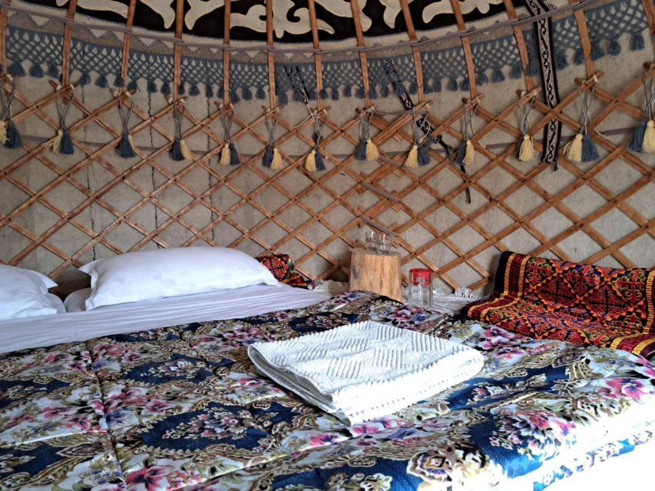 Agat Yurt Camp Bed & Breakfast Kaji-Say Exterior photo
